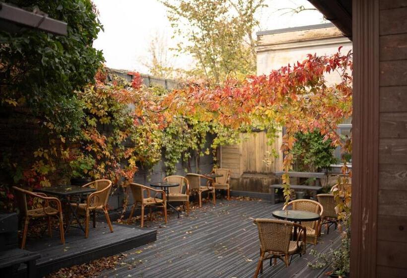 استودیو خانوادگی, Two Wheels