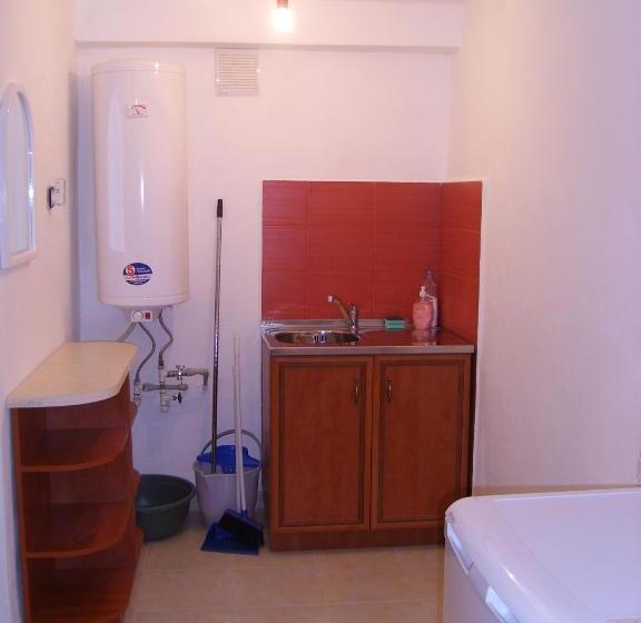 スイート, стаи за гости пламена