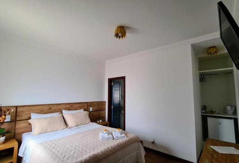 Suite Vue Piscine, Biz & Biu Pousada Lavras Novas