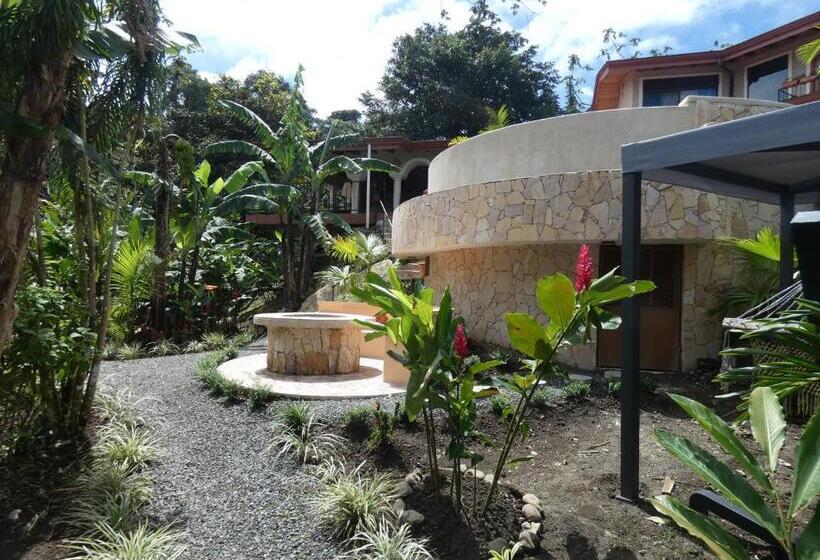 منزل غرفتين نوم, Encantada Guest House