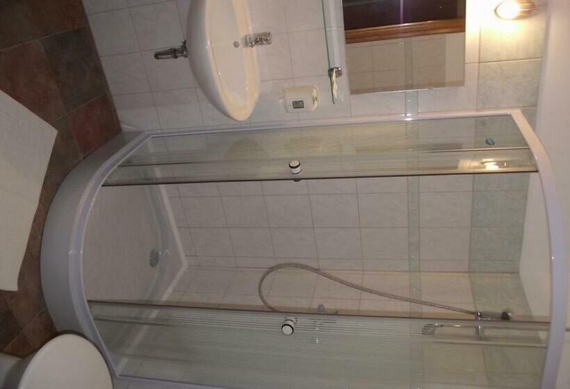 غرفة قياسية, Mediterrán Vendégház