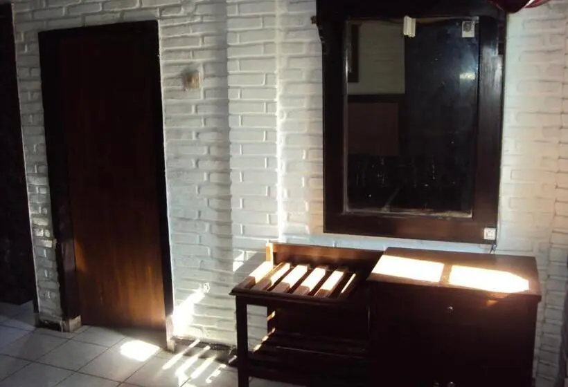 Standard-huone, Puri Agung Inn