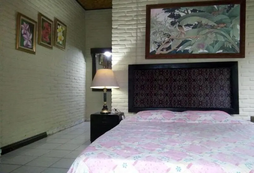 Standard-huone, Puri Agung Inn