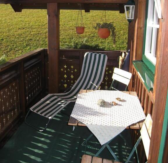 شقة غرفة نوم واحدة مزودة بشُرفة, Villa Laske