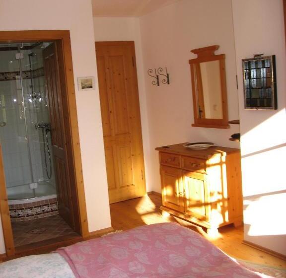 شقة غرفة نوم واحدة مزودة بشُرفة, Villa Laske