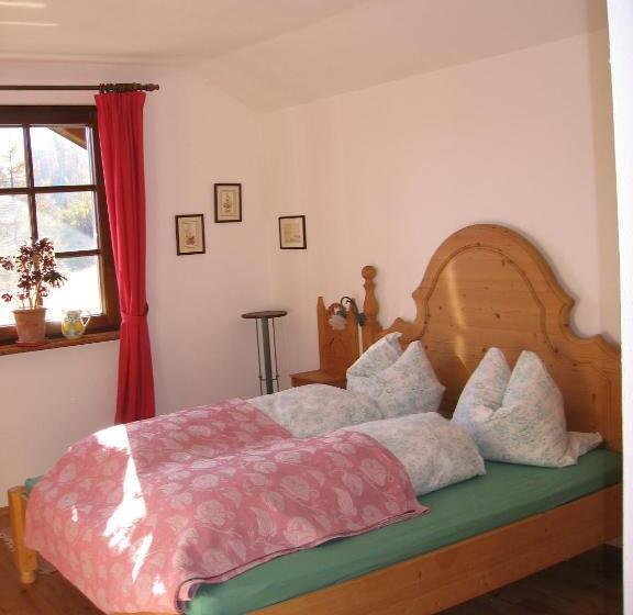 شقة غرفة نوم واحدة مزودة بشُرفة, Villa Laske