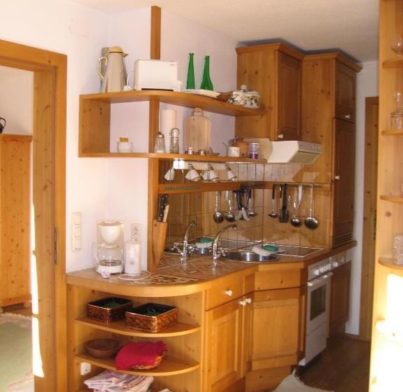 شقة غرفة نوم واحدة مزودة بشُرفة, Villa Laske