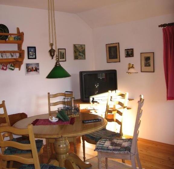 شقة غرفة نوم واحدة مزودة بشُرفة, Villa Laske