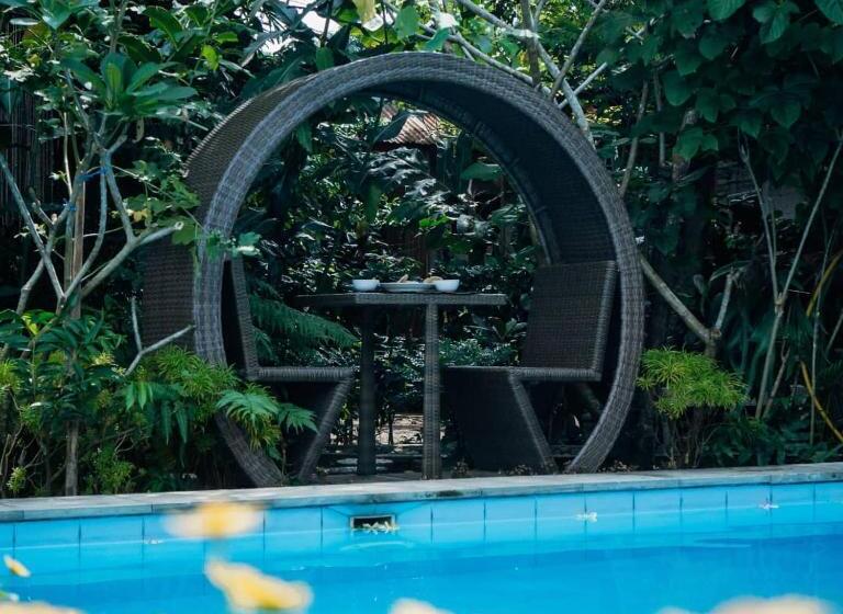 Номер Стандарт Вид на Сад, Yoga Lover