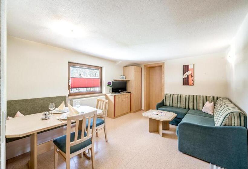 דירת חדר, Pension Granbichler