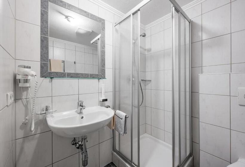 חדר דלוקס, Pension Granbichler