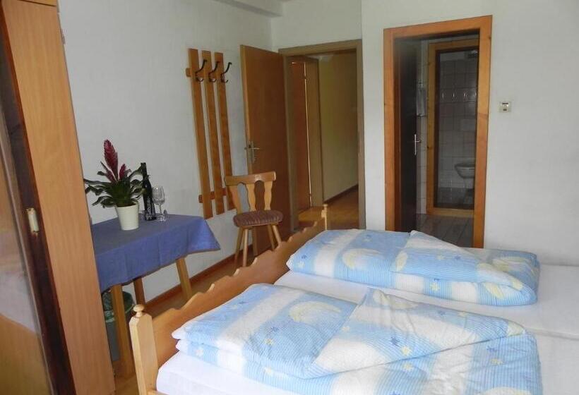 标准间, Pension Schwaighof