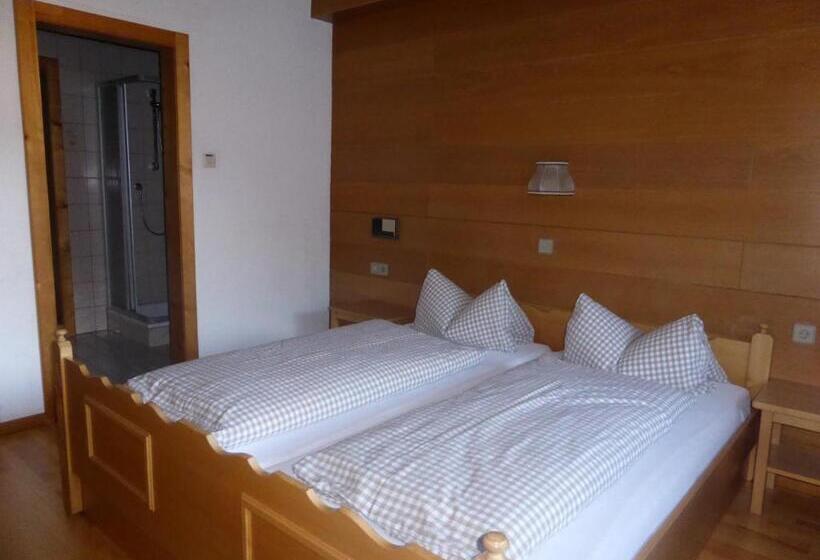 标准间, Pension Schwaighof