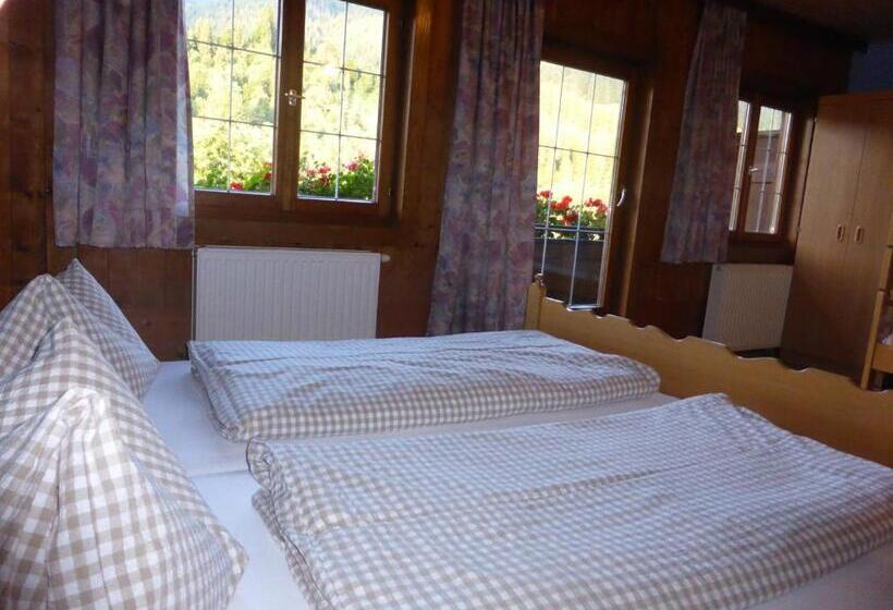 家庭间, Pension Schwaighof