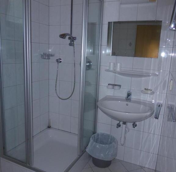 家庭间, Pension Schwaighof