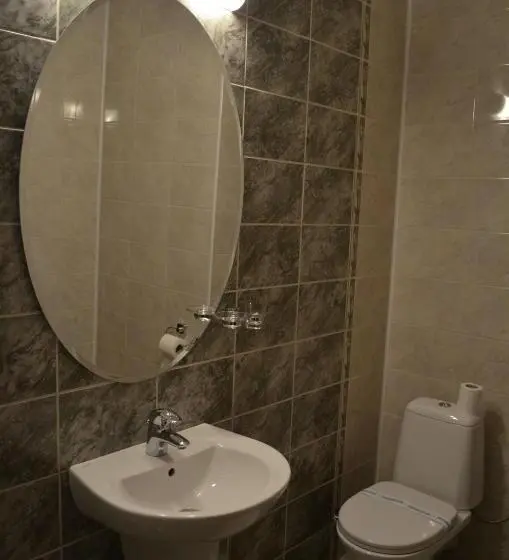 Comfort Kolmen Hengen Huone, Pensiunea Magura