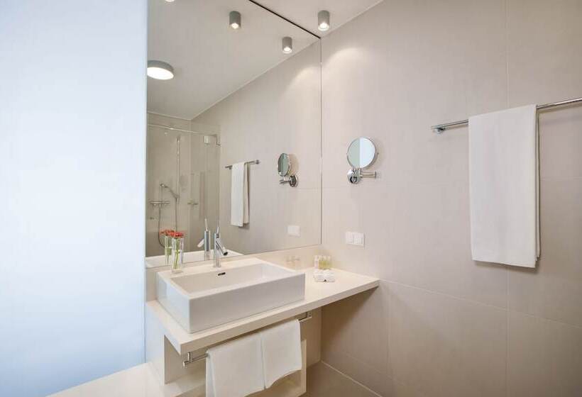 غرفة قياسية, Schönberghof Spielberg