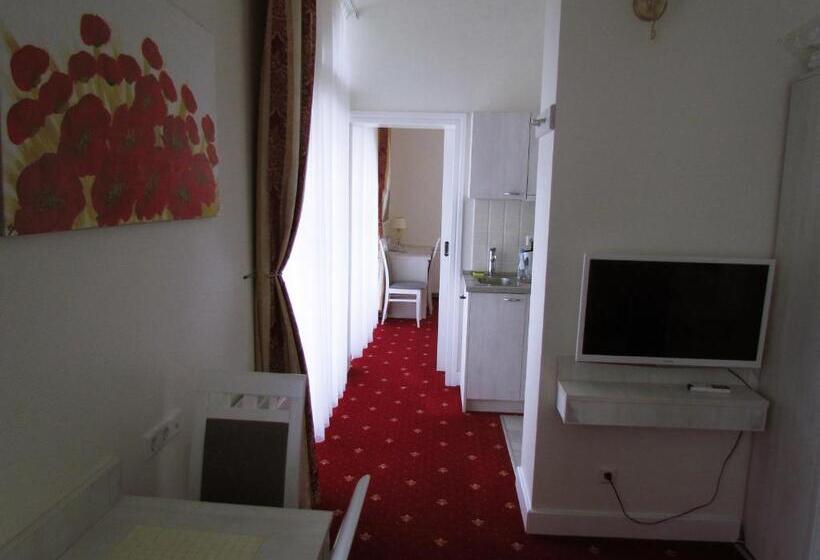 آپارتمان لوکس 1 خوابه, Art