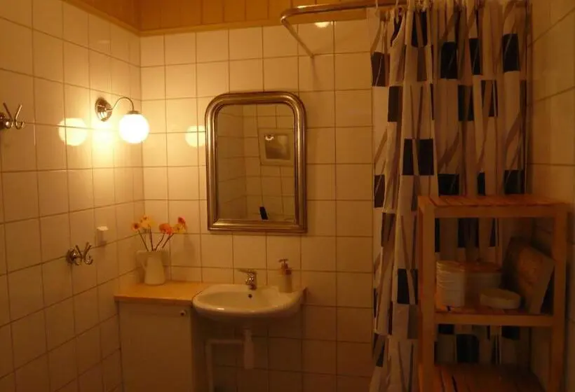 Huoneisto 1 Makuuhuone, Hagaled Gjestegård