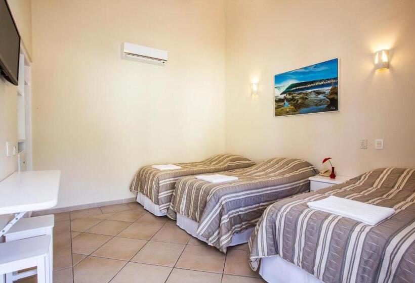 디럭스 트리플 룸, Pousada Azul Da Cor Do Mar