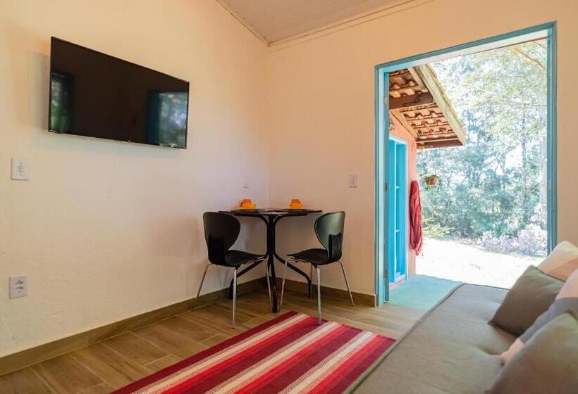 샬레, Pousada Recanto Das Rosas