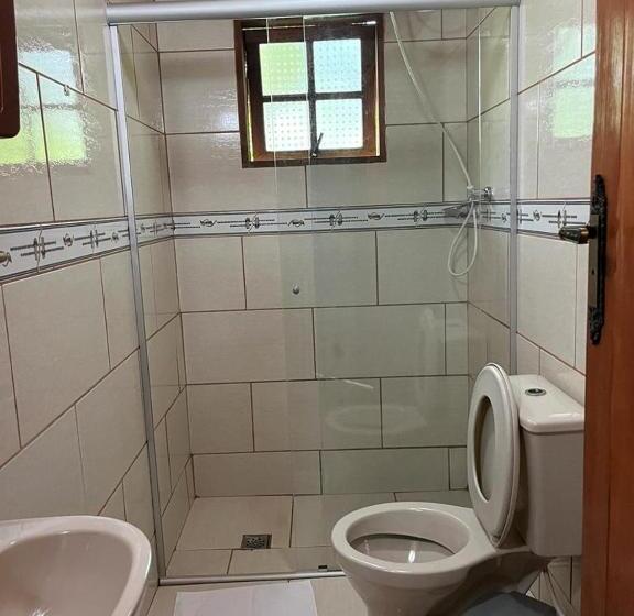 スタンダードルーム, Pousada árvore Centenária