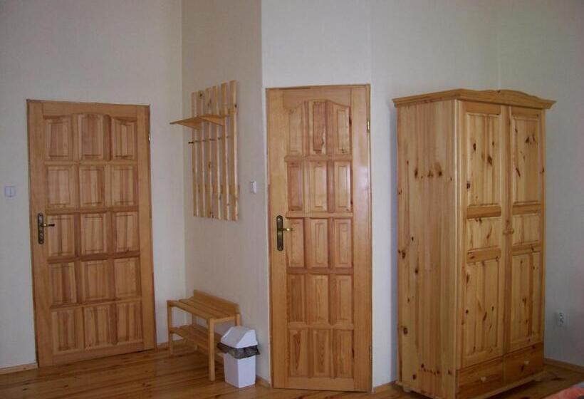 غرفة قياسية ثلاثية, Victoria   Penzion & Restaurant