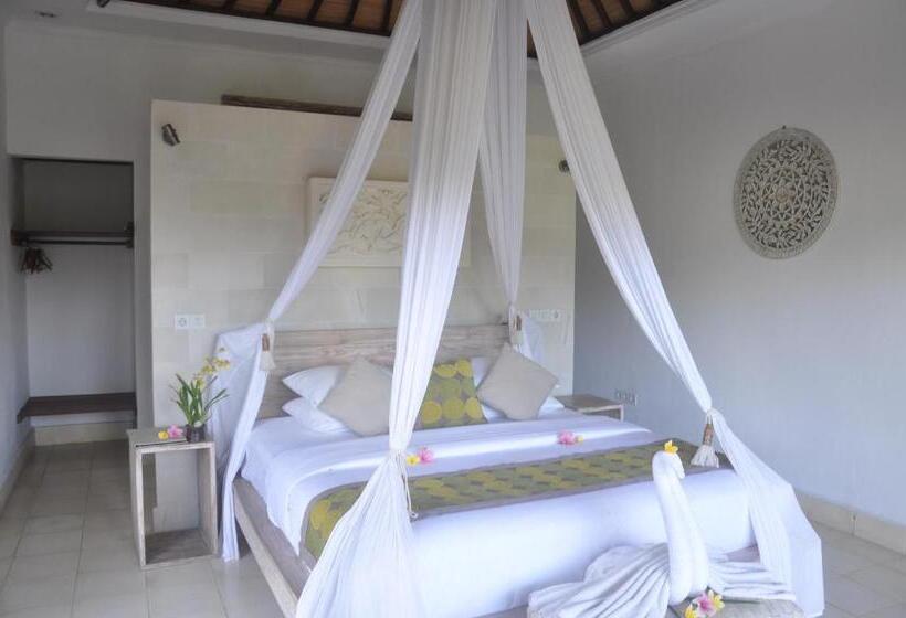 Номер Deluxe, Villa Shantiasa Bali