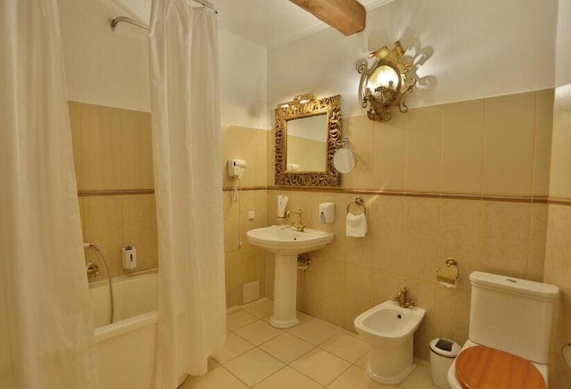 سوییت, Fortetsya Hetmana