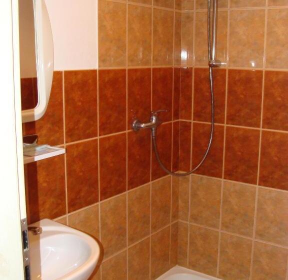 スタンダードルーム, Hostel Lan