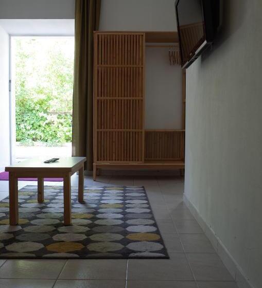 استودیو استاندارد با تراس, Draugų Namai