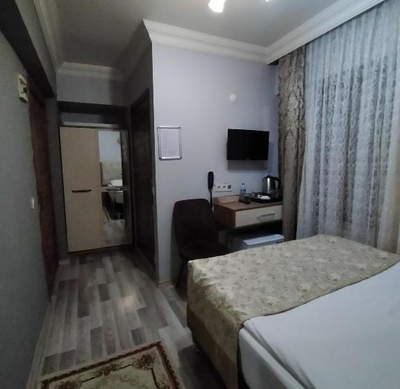 اتاق اکونومی, Sehrizade Konagi