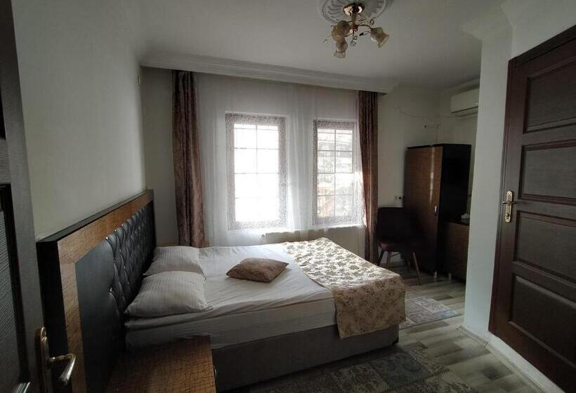 اتاق اکونومی یک تخته, Sehrizade Konagi