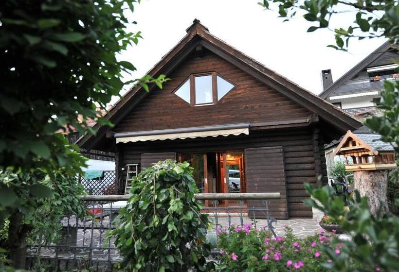 کلبه ییلاقی, Alice Chalet Bled Adults Only