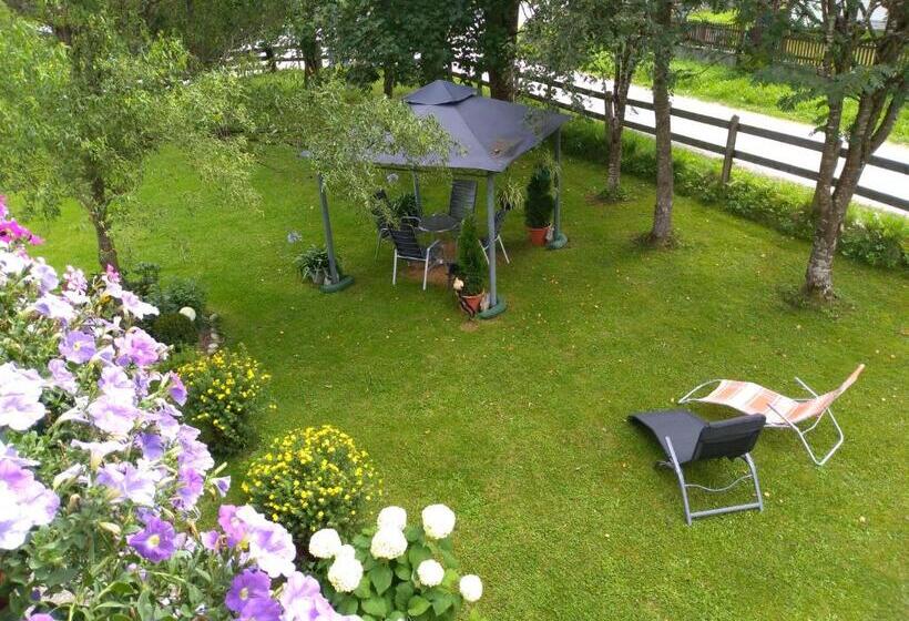 غرفة قياسية مزوَّدة بشُرفة, Naturpension Mühlhof