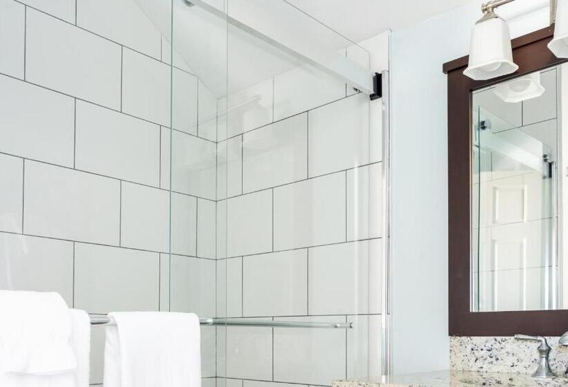 スタンダードルーム, Rhea S Inn