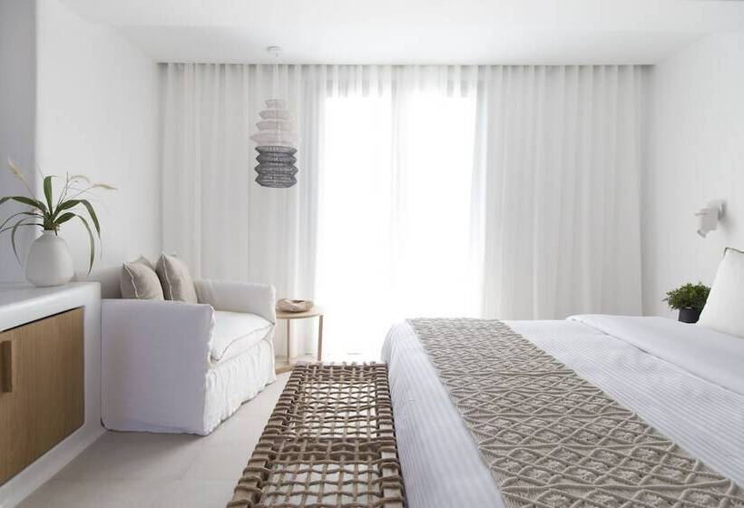 Cameră Superioară cu Vedere spre Mare, Adorno Beach Hotel And Suites