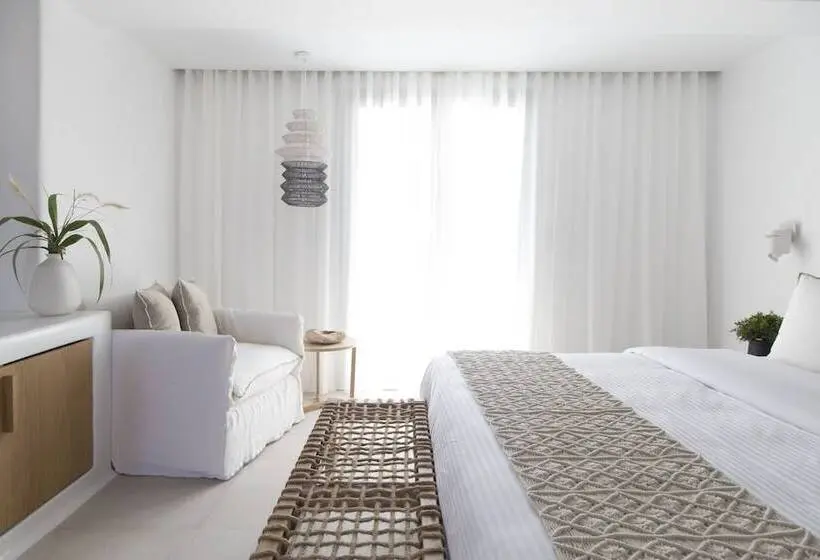 オーシャンビュースーペリアールーム, Adorno Beach Hotel And Suites