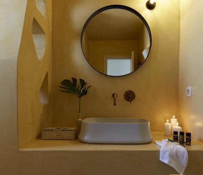 Полулюкс Вид на Море, Aeon Suites  Adults Only