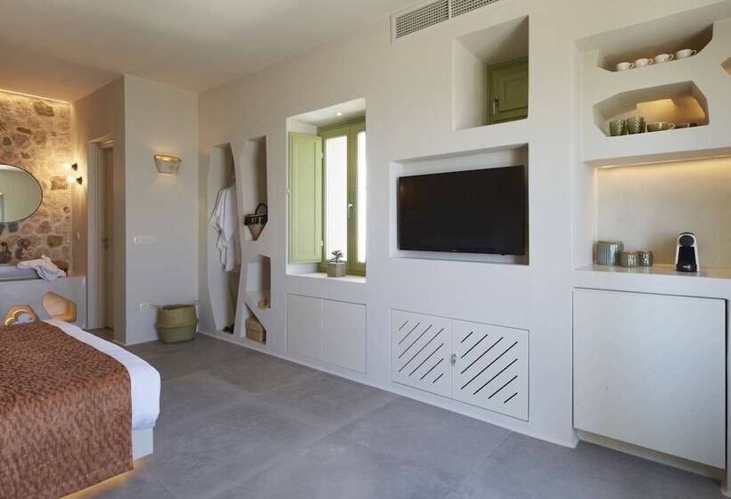 Люкс Superior Вид на Море, Aeon Suites  Adults Only