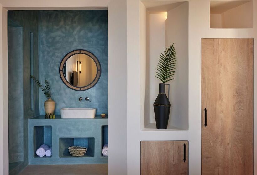 Люкс Deluxe Вид на Море, Aeon Suites  Adults Only