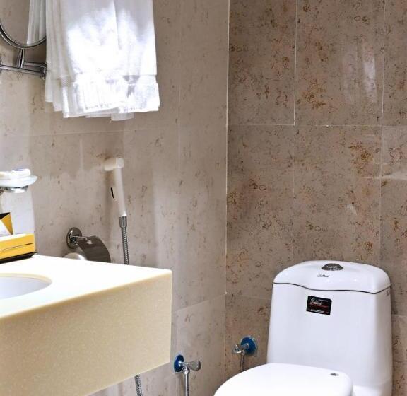 スタンダードトリプルルーム, Batoul Ajyad