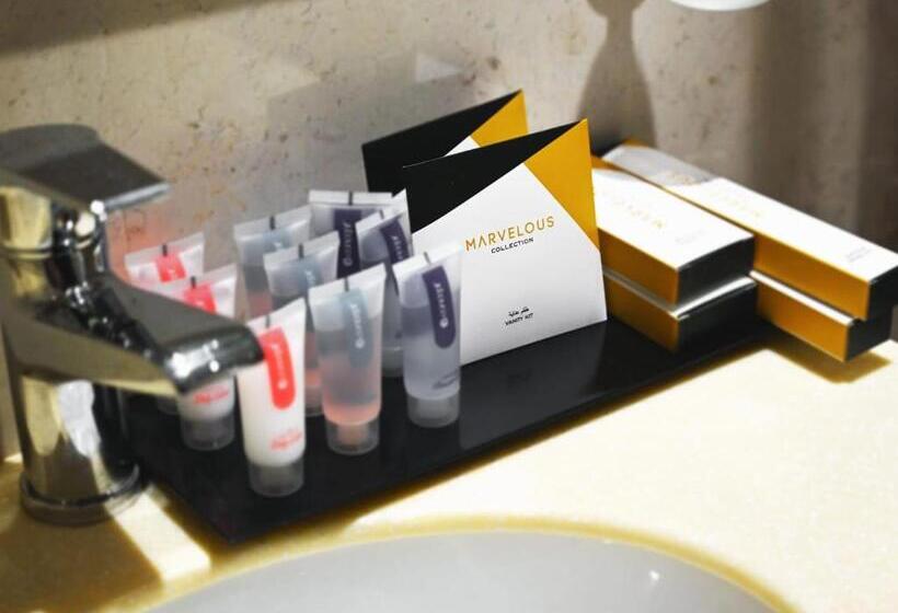 スタンダード4人部屋, Batoul Ajyad