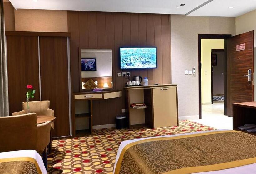 スタンダード4人部屋, Batoul Ajyad