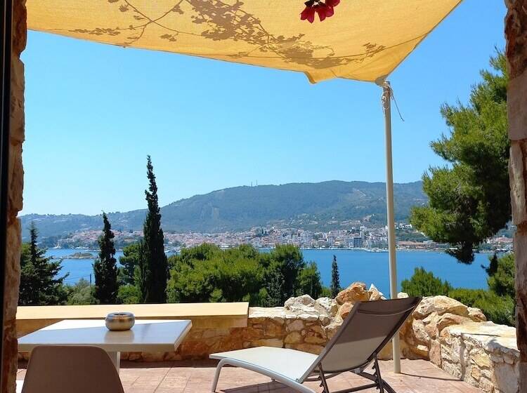 جناح عائلي, Core Luxury Suites