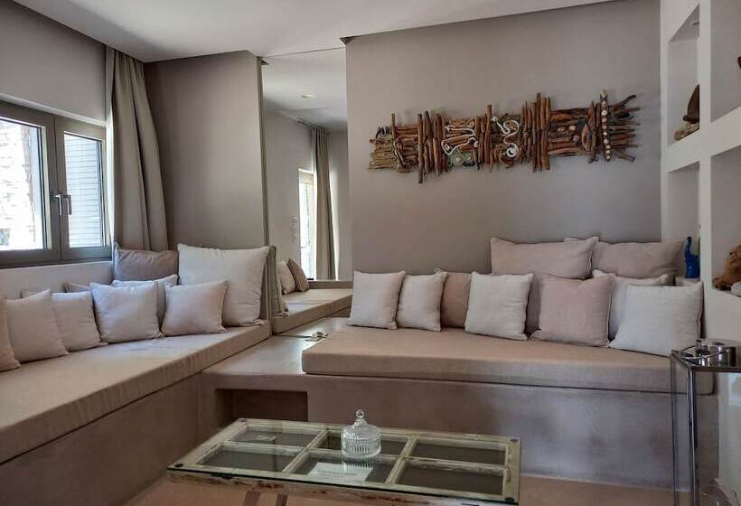 جناح عائلي, Core Luxury Suites