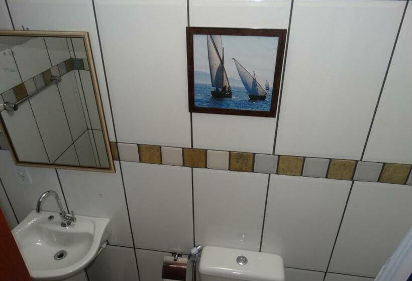 Номер Стандарт Трехместный, Estalagem 11 Suites