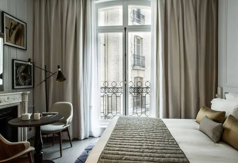 スーペリアールーム, La Clef Champsélysées Paris By The Crest Collection