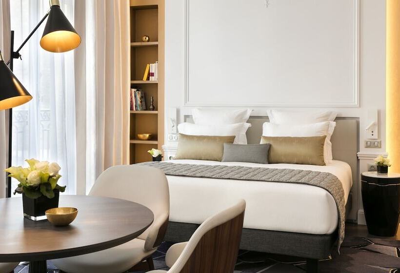 スーペリアールーム, La Clef Champsélysées Paris By The Crest Collection