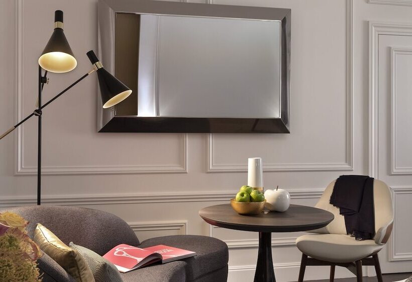 デラックスルーム, La Clef Champsélysées Paris By The Crest Collection